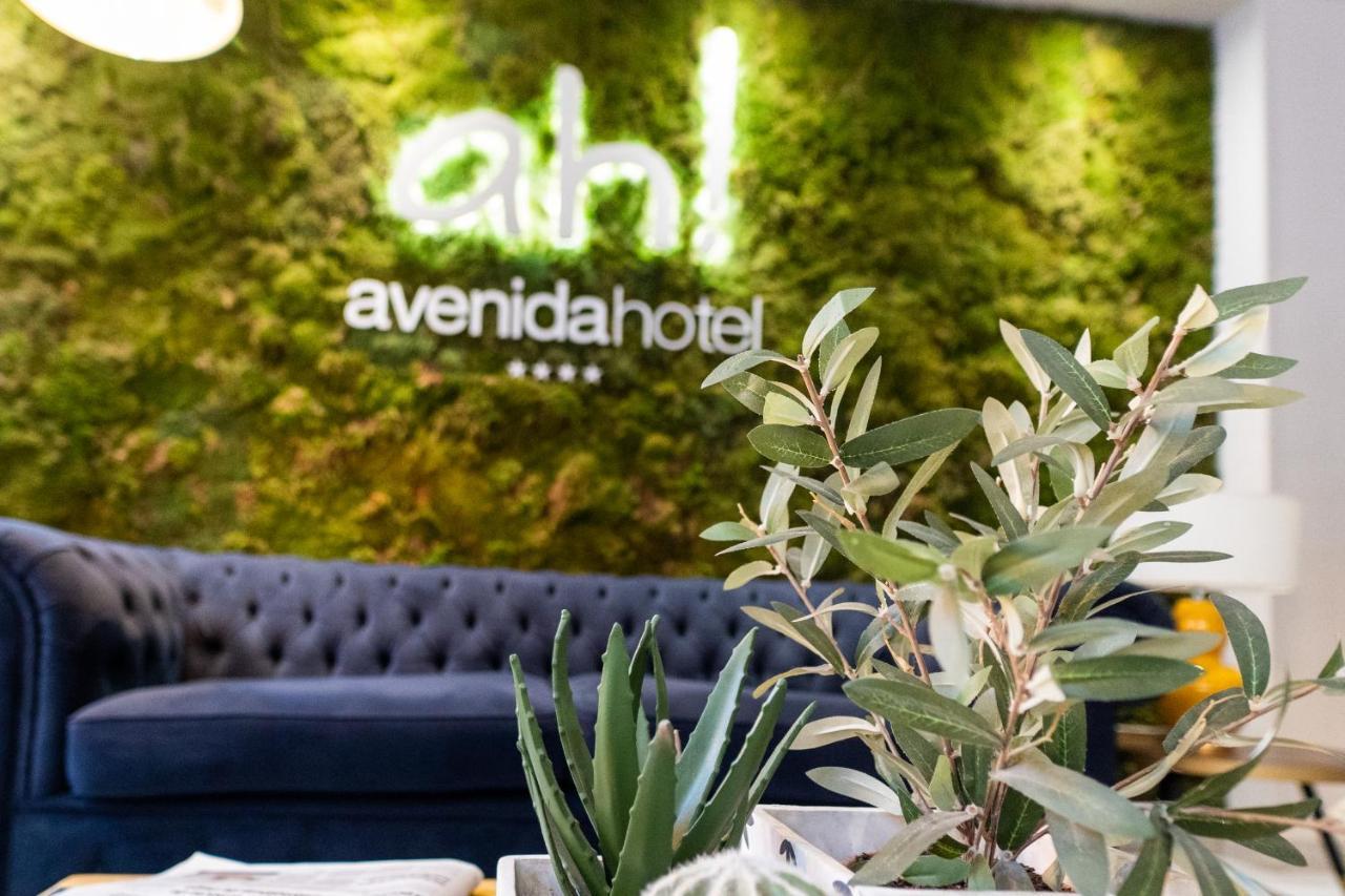 Avenida Hotel Almería